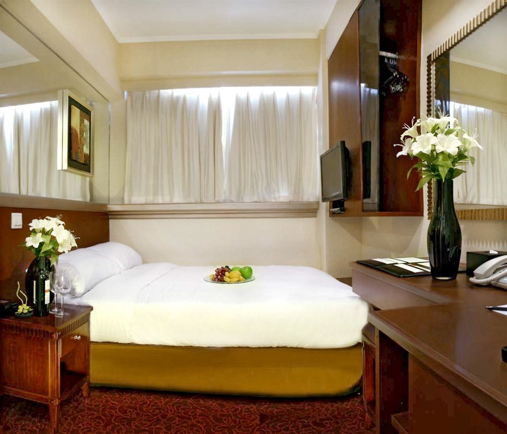 Oriental Lander Hotel Kowloon  Dış mekan fotoğraf
